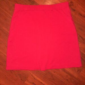 Skirt with pockets 